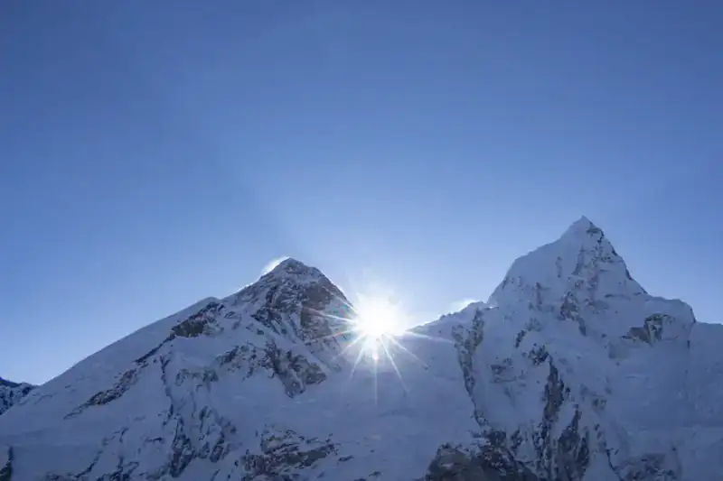 Sunrise behind Mount Everest, seen from Kala Patthar